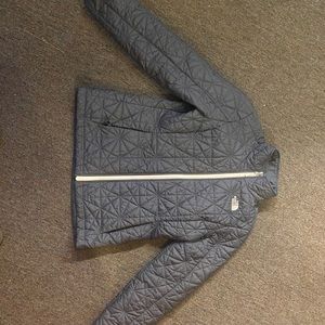 North Face women’s jacket. Navy Blue Medium. NWOT